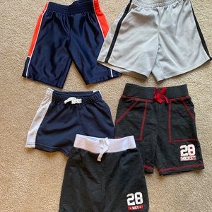 Boy shorts bundle size 3T